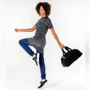 Veil Connect Women's Grey and Black T-Shirt Dress Size Small‎ Modest Activewear